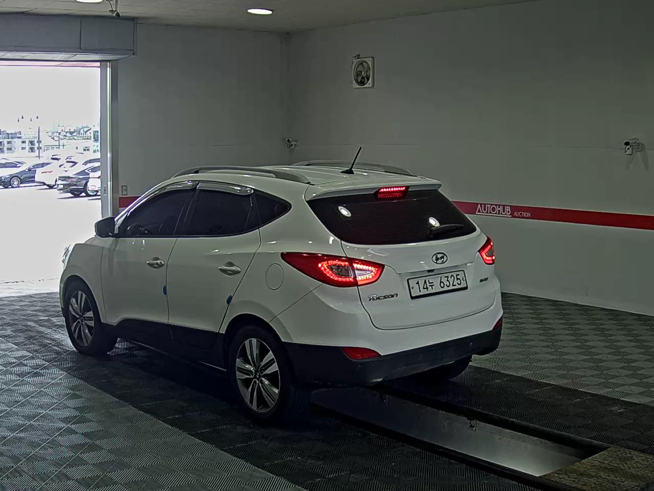 2014 - hyundai tucson