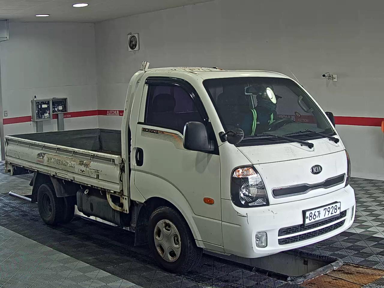 2013 - kia bongo