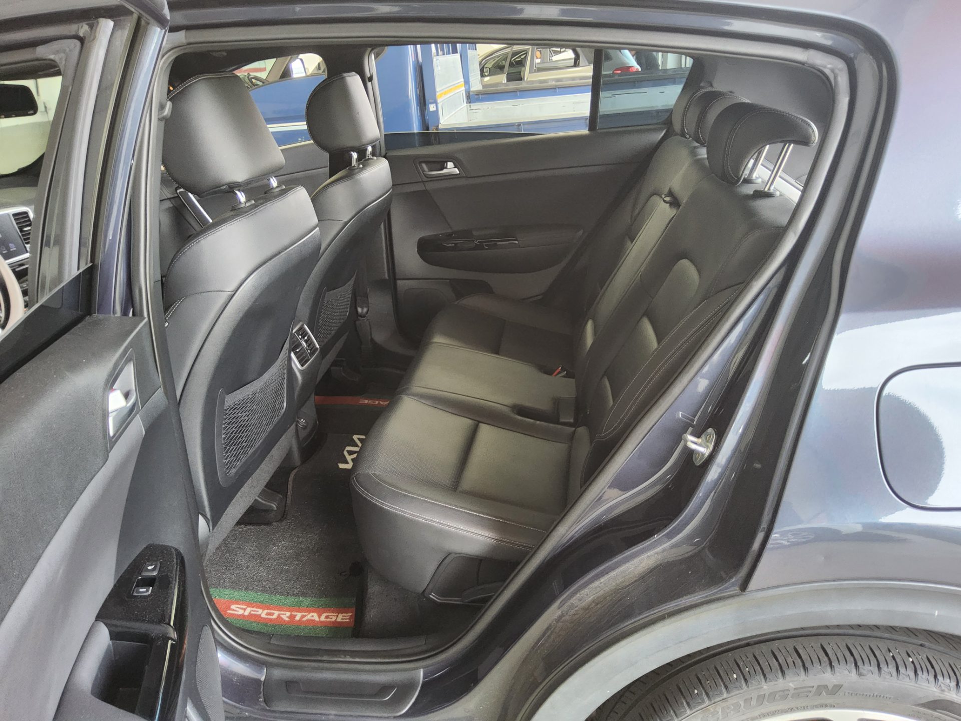 2019 - kia sportage