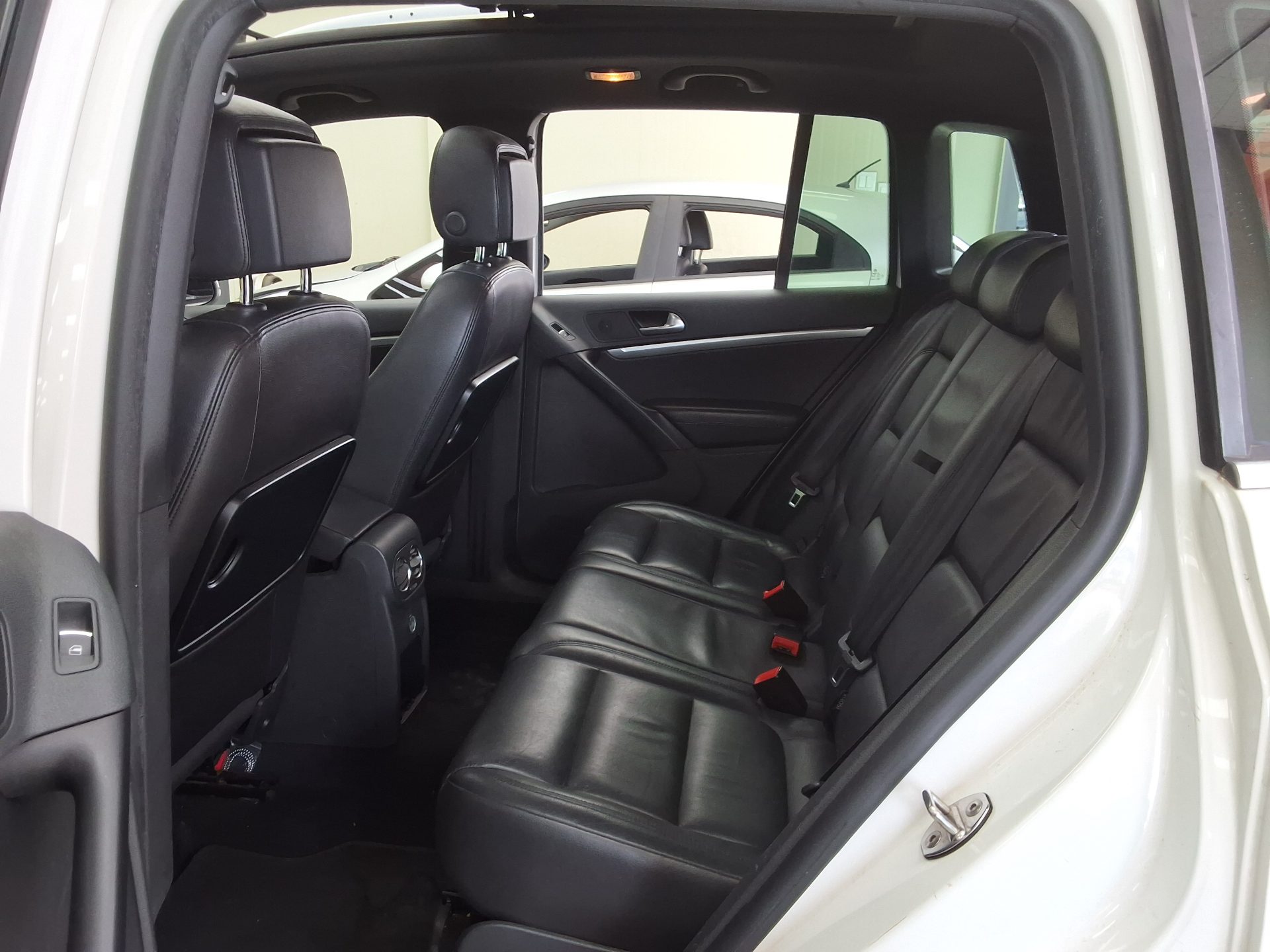 2013 - volkswagen tiguan
