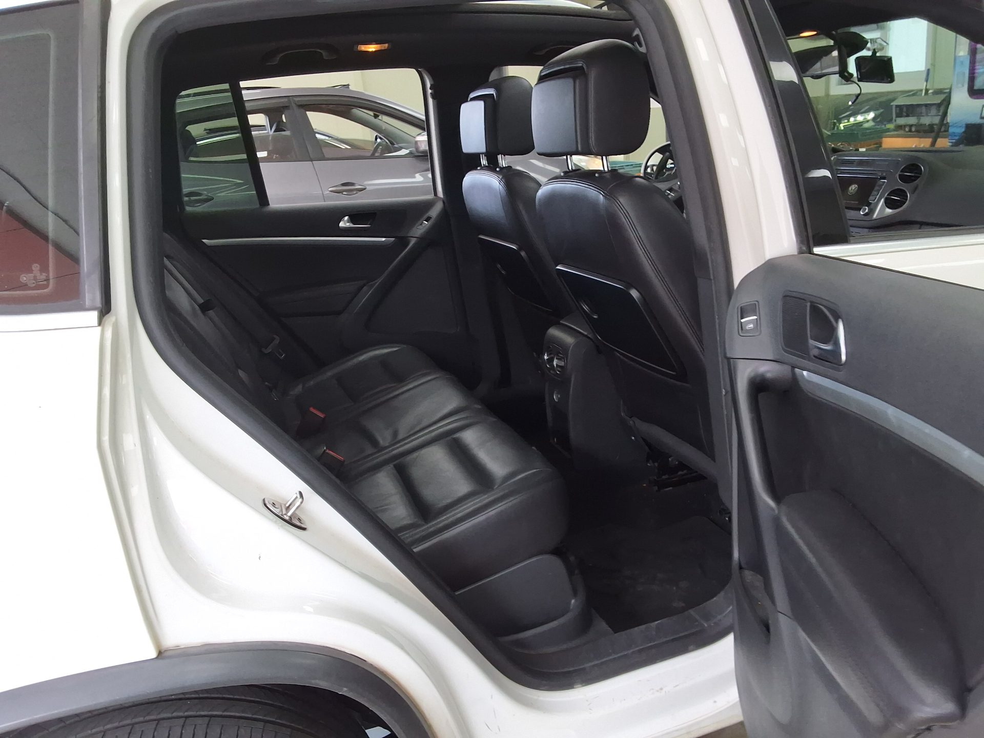2013 - volkswagen tiguan