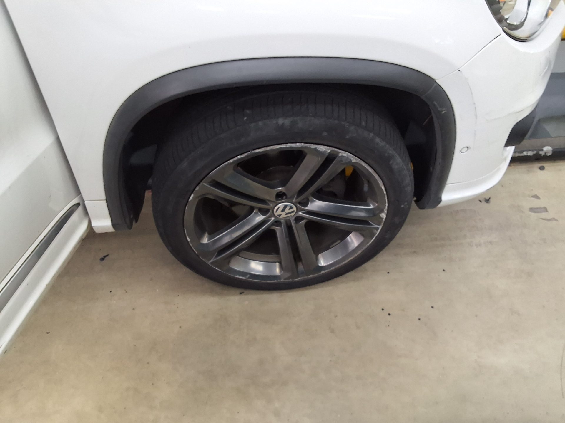 2013 - volkswagen tiguan