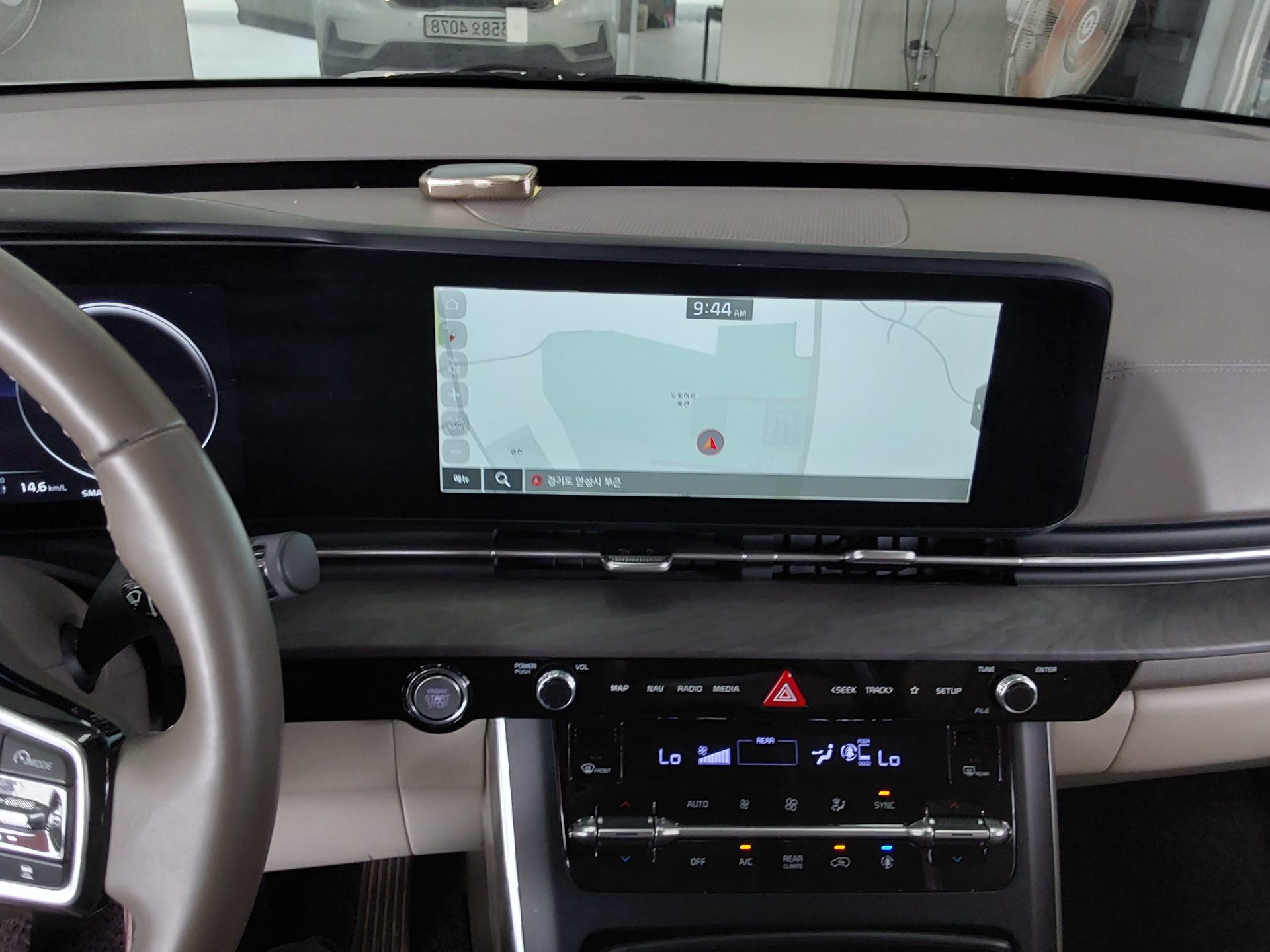 2023 - kia carnival