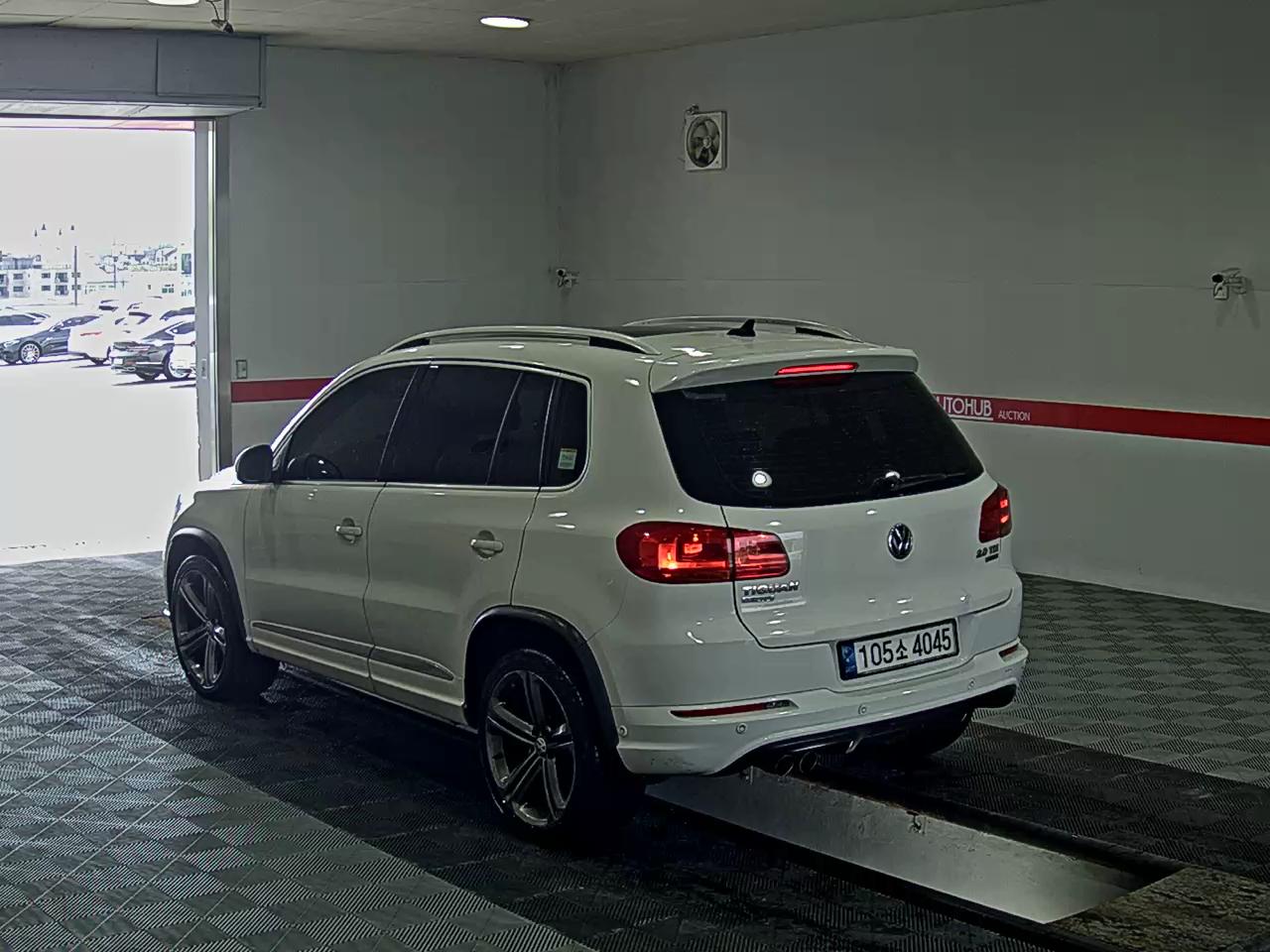 2013 - volkswagen tiguan