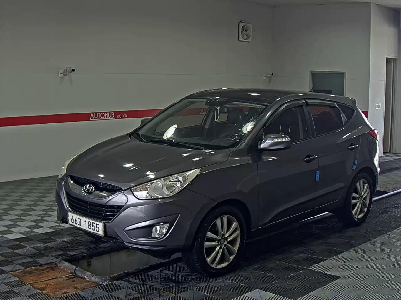 2010 - hyundai tucson
