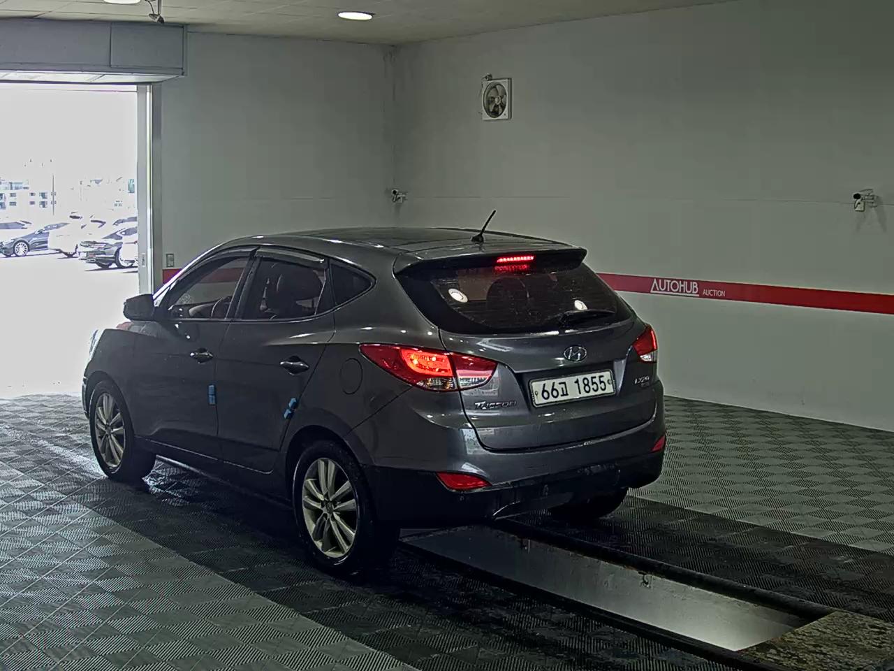 2010 - hyundai tucson