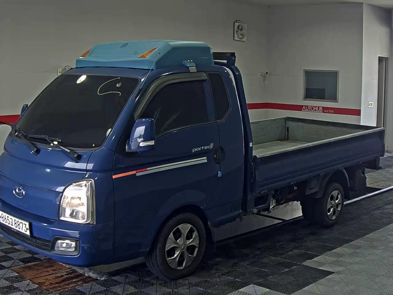 HYUNDAI PORTER II SUPER CAB EXTRA WHEELBASE