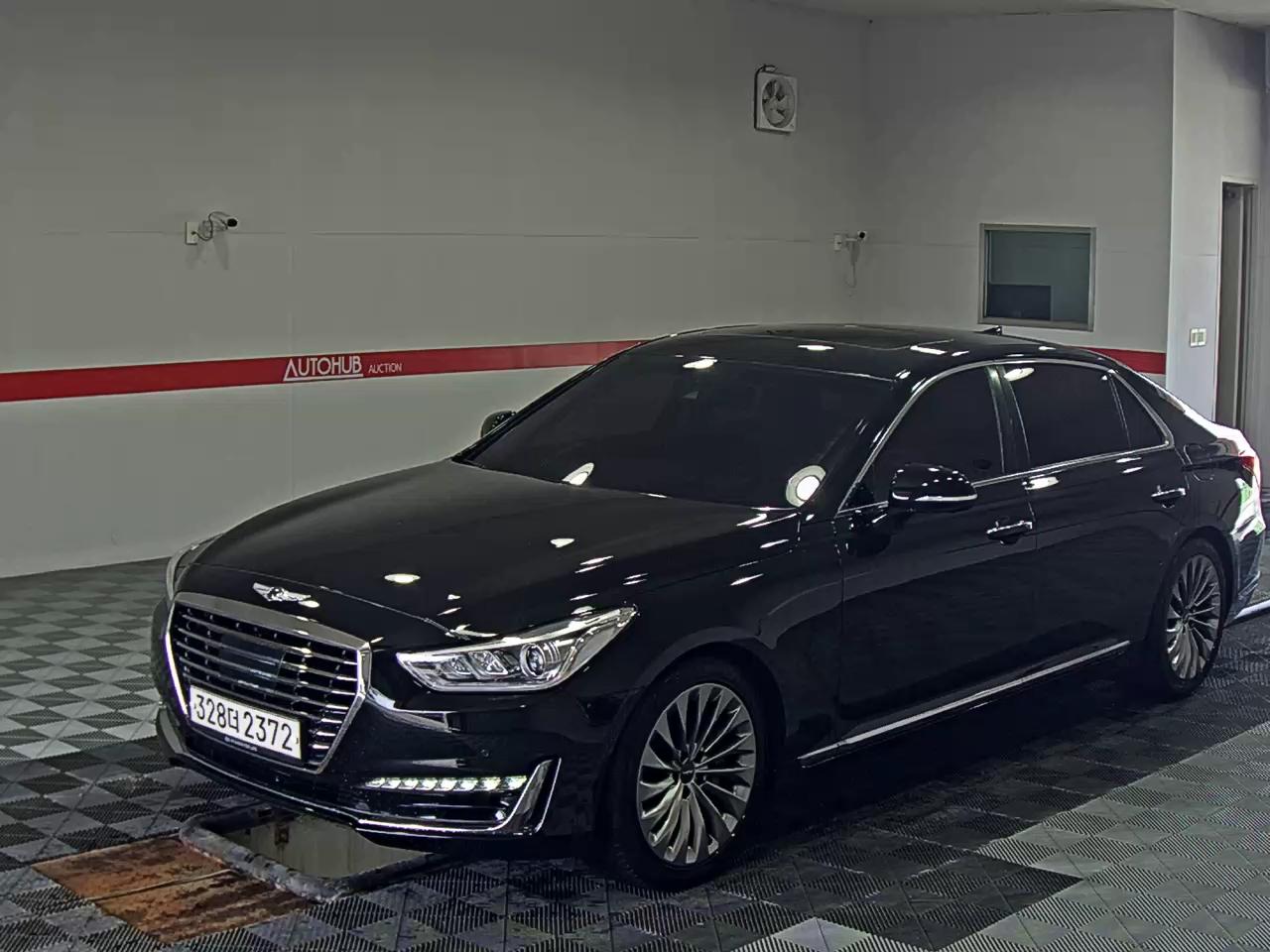 2016 - genesis eq900