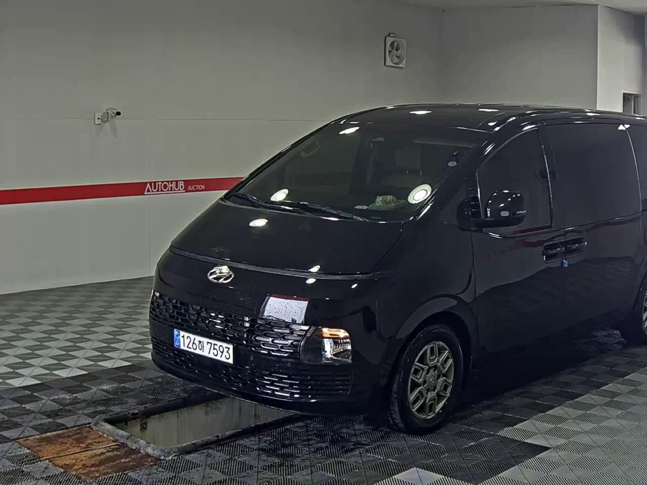 HYUNDAI STARIA TOURER