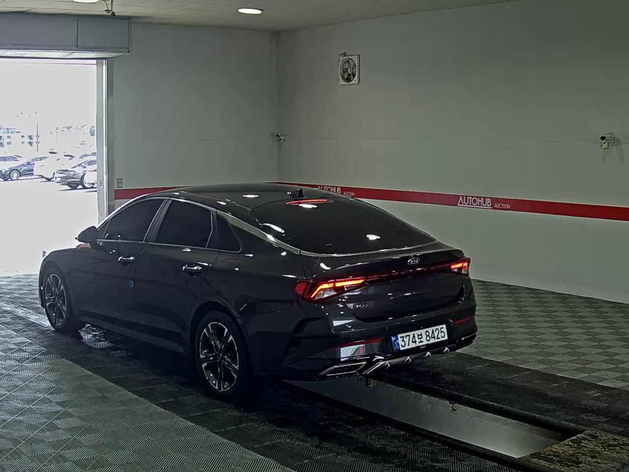 2020 - kia k5