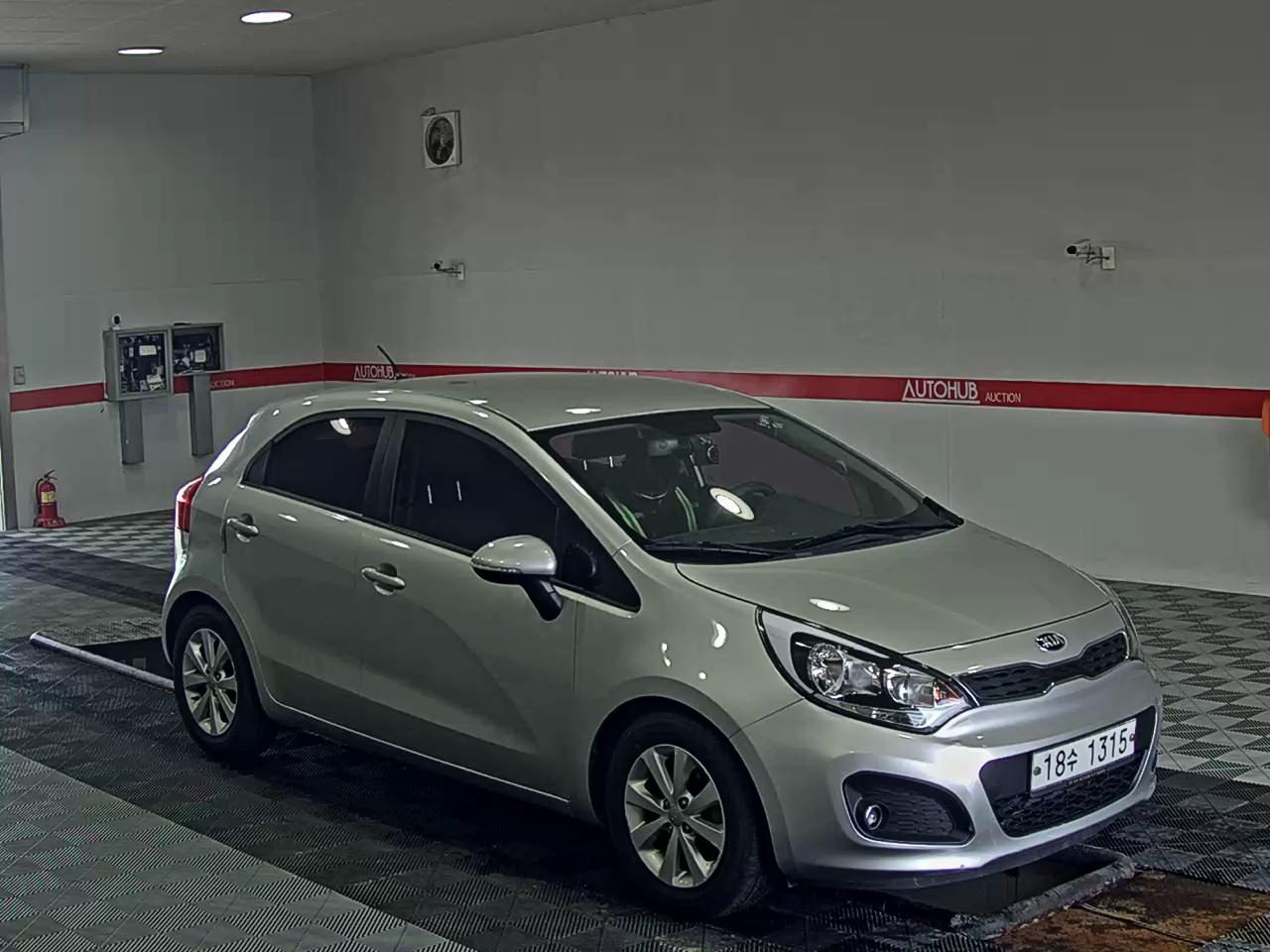 2014 - kia pride