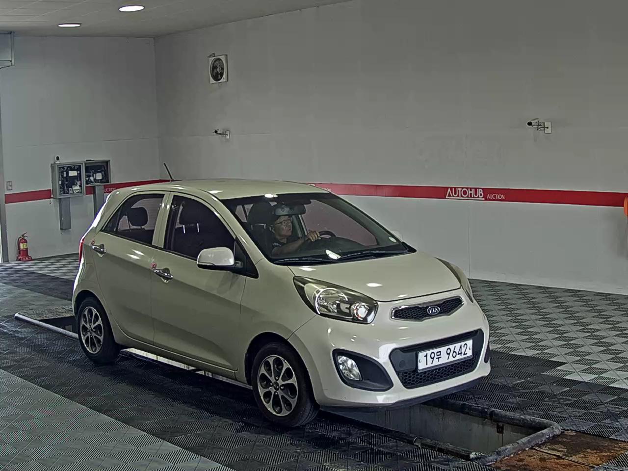 2012 - kia morning