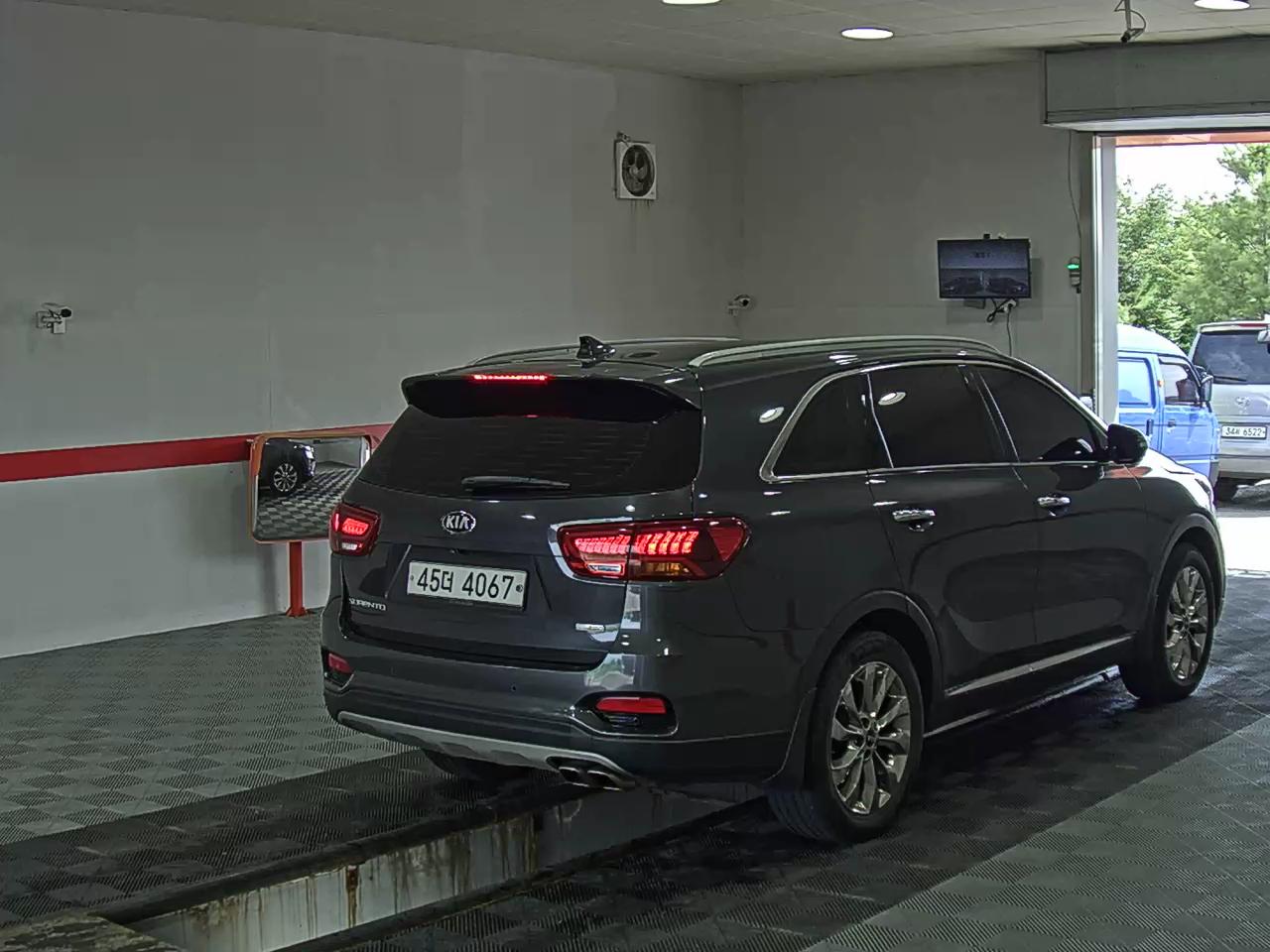 2018 - kia sorento