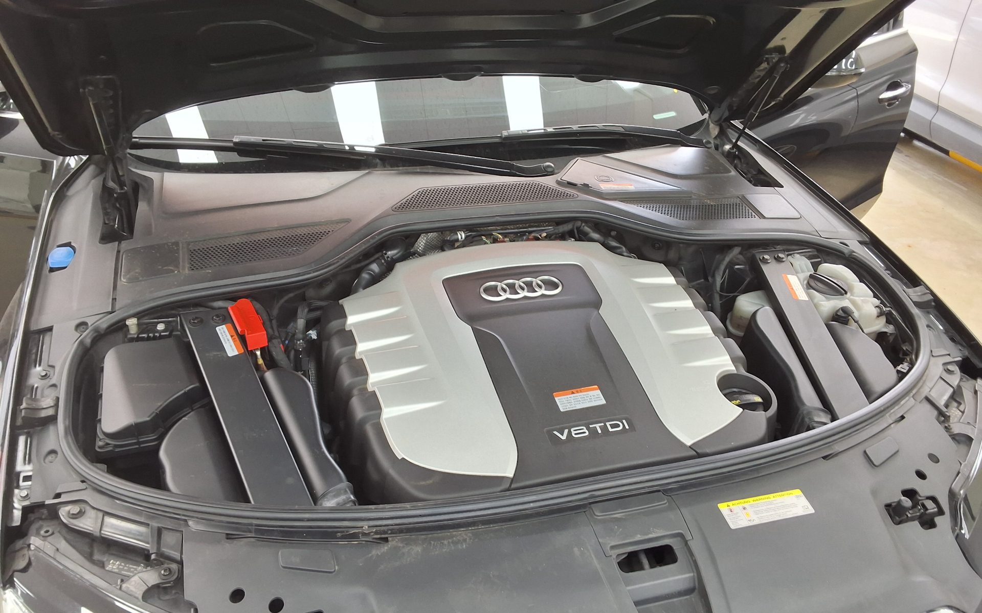 2015 - audi a8