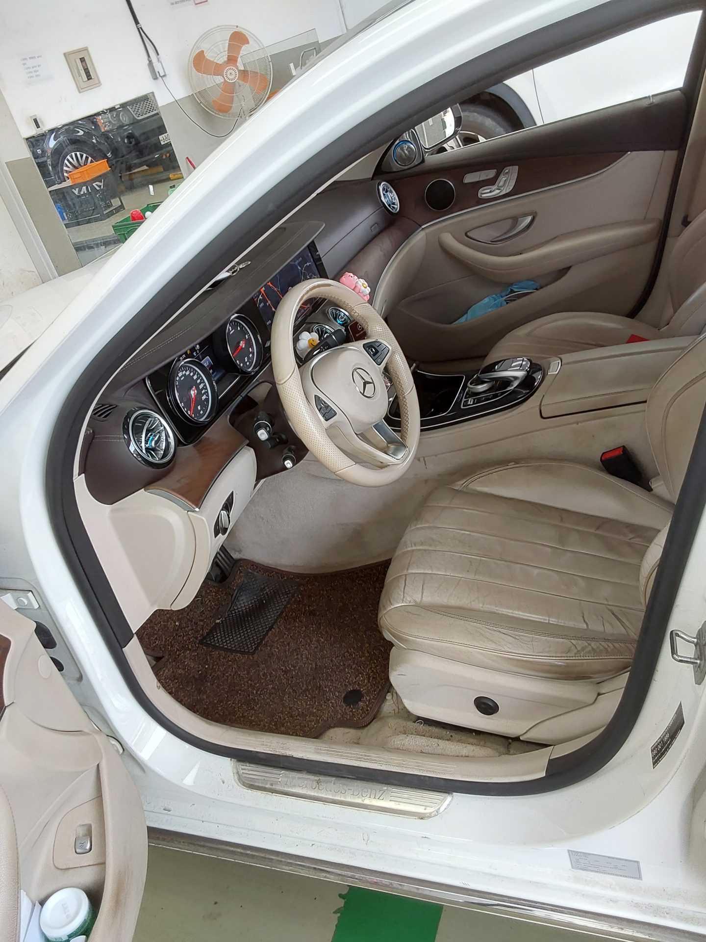 2017 - mercedes-benz e220d