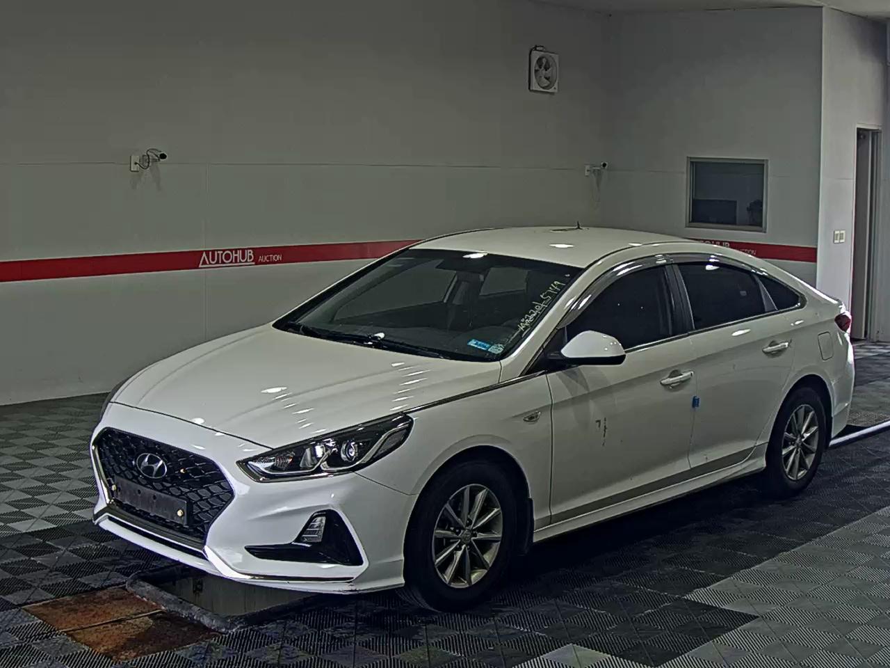 HYUNDAI LF SONATA RISE LPi TAXI CORPORATE