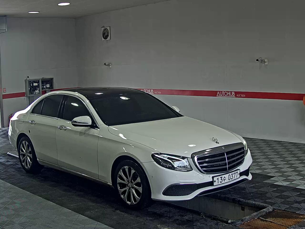 2017 - mercedes-benz e220d
