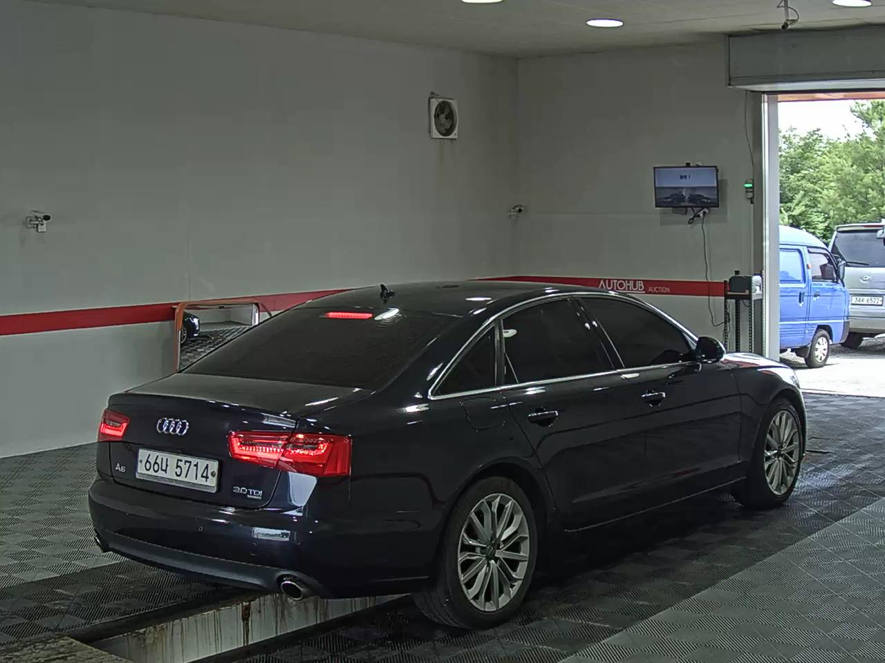2013 - audi a6