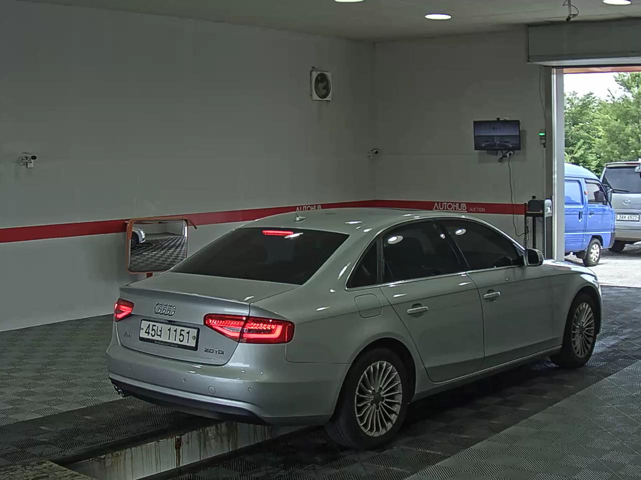 2014 - audi a4