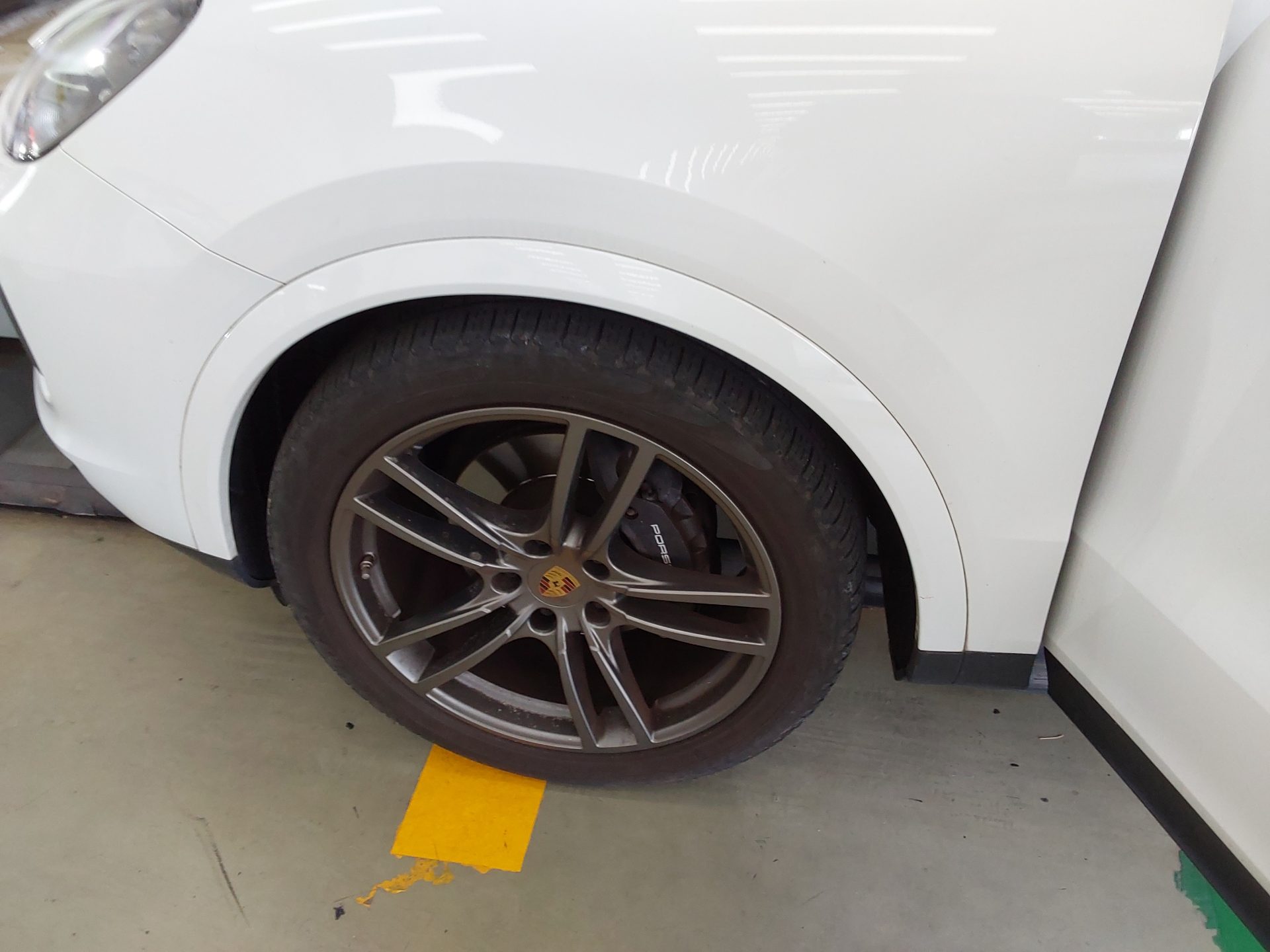 2019 - porsche cayenne