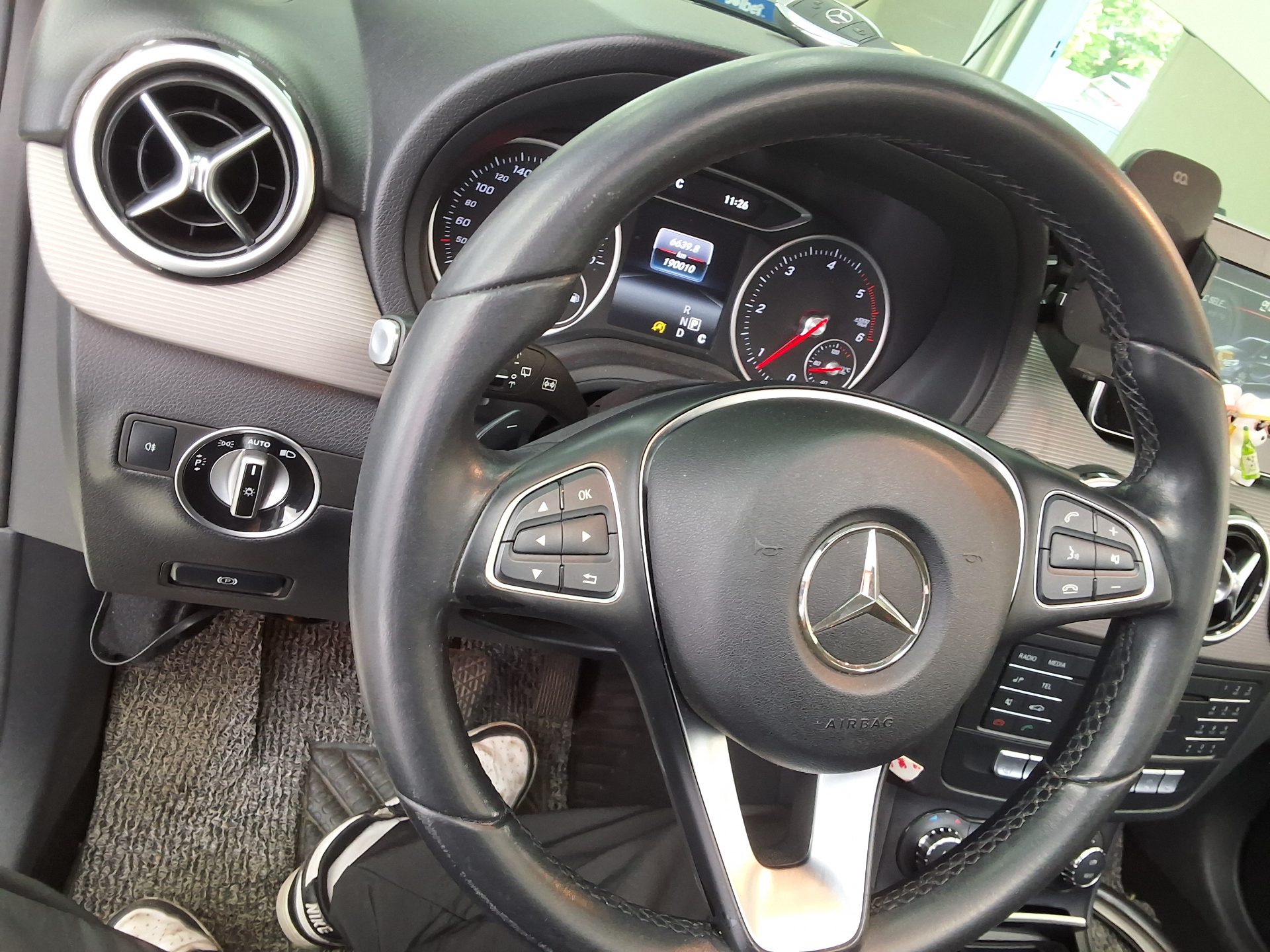 2016 - mercedes-benz b200d