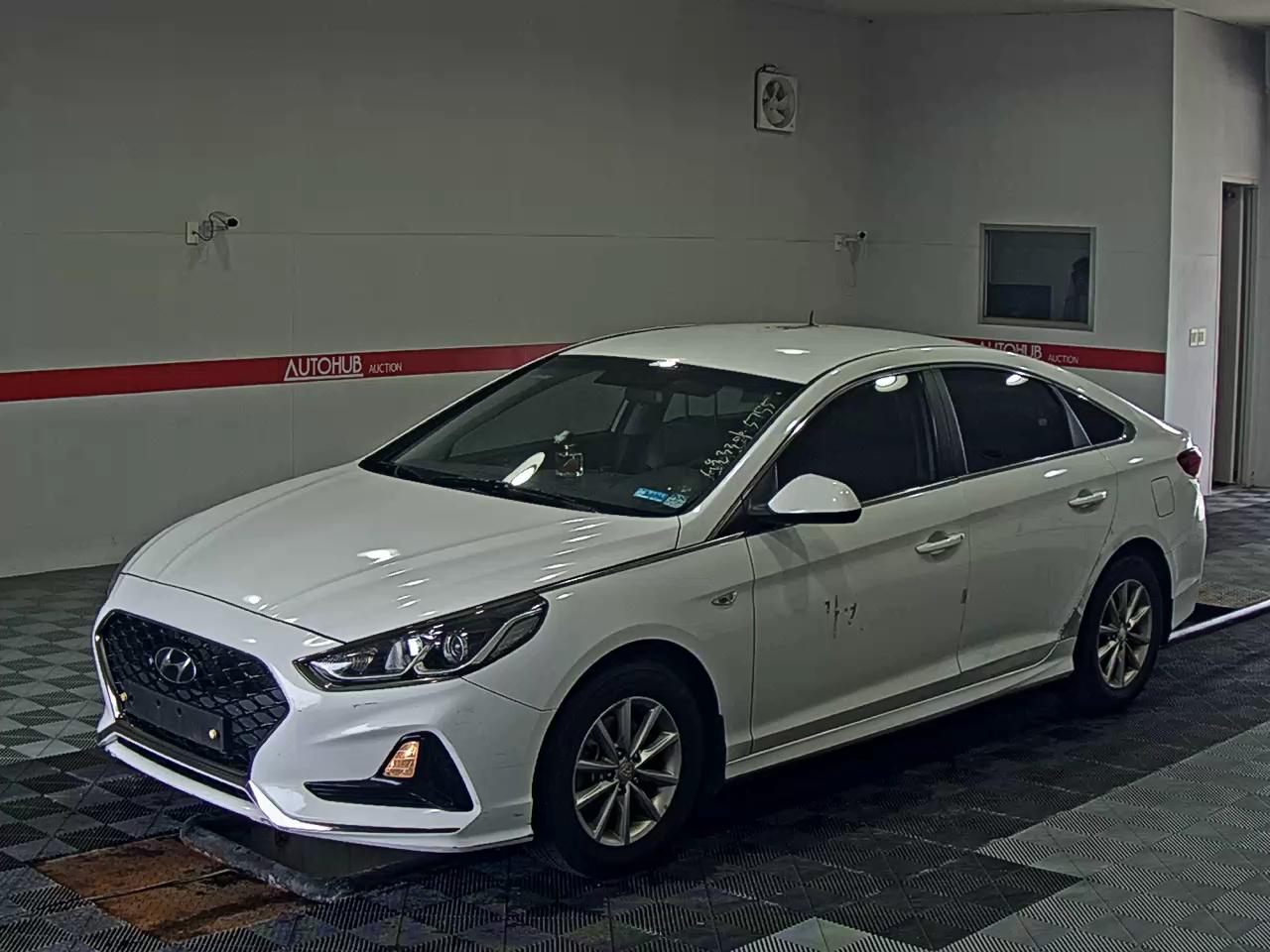 HYUNDAI LF SONATA RISE LPi TAXI CORPORATE