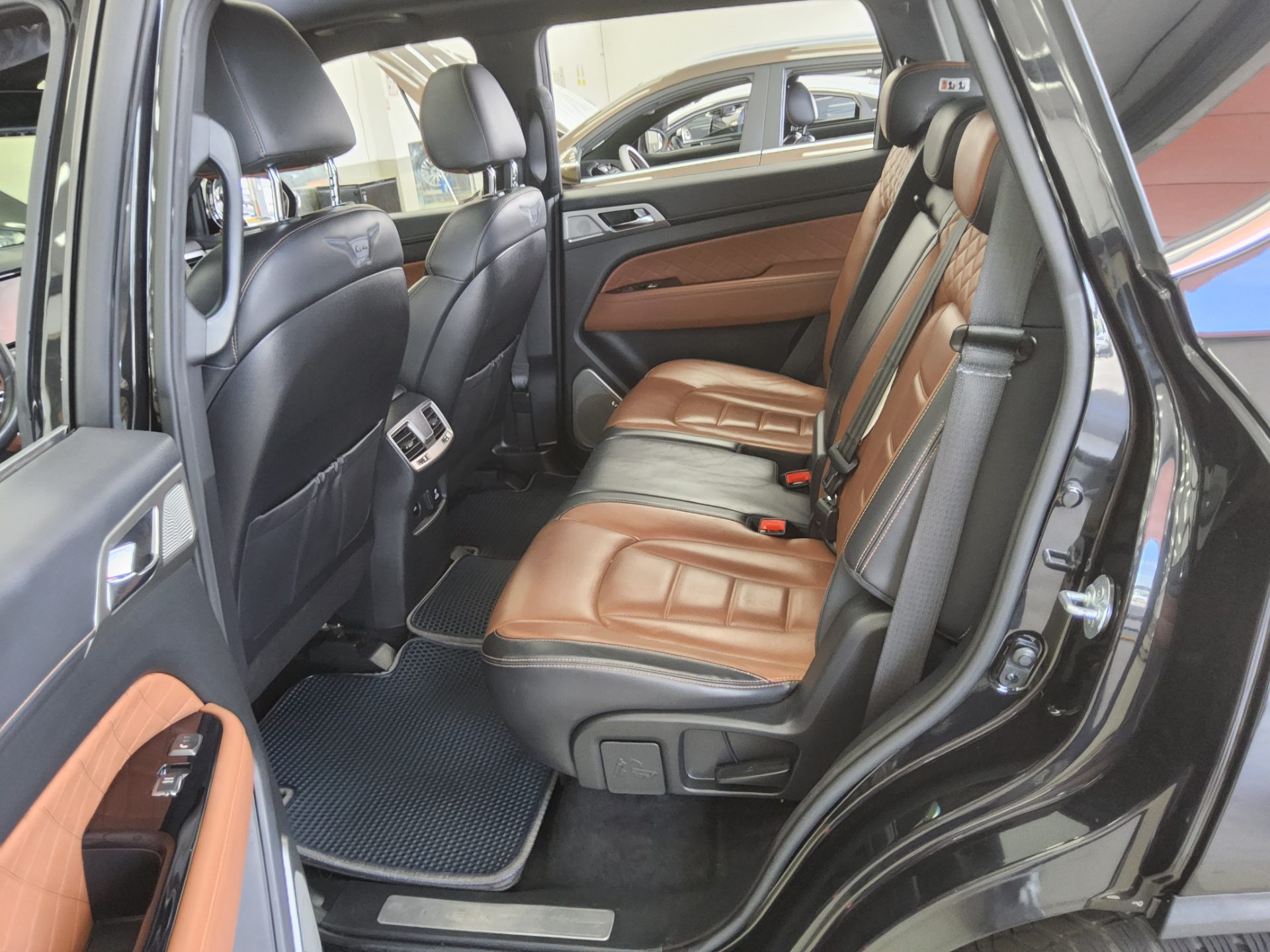 2018 - ssangyong rexton