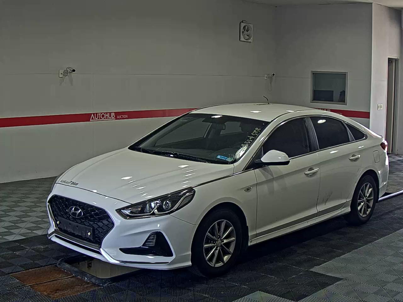 HYUNDAI LF SONATA RISE LPi TAXI CORPORATE