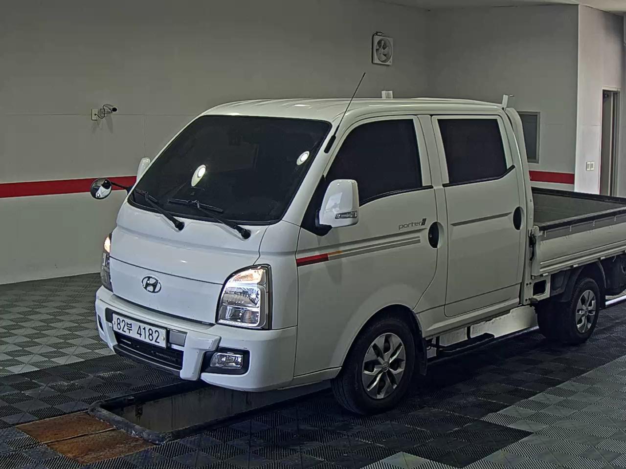 HYUNDAI PORTER II DOUBLE CAB EXTRA WHEELBASE