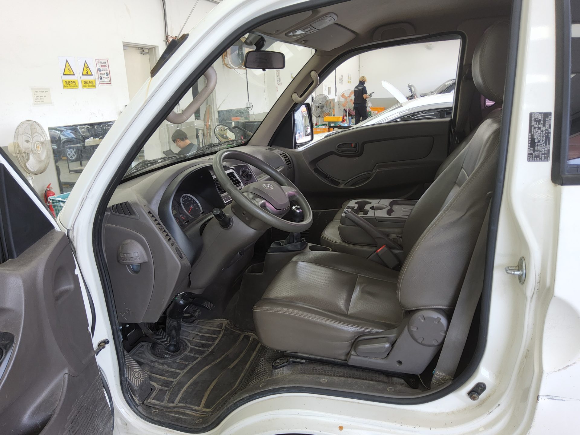 2016 - hyundai porter