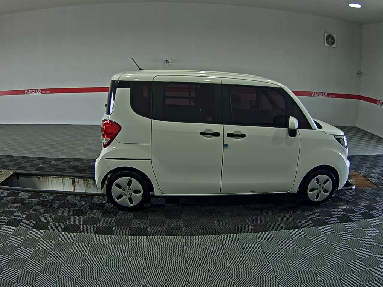 2018 - kia ray