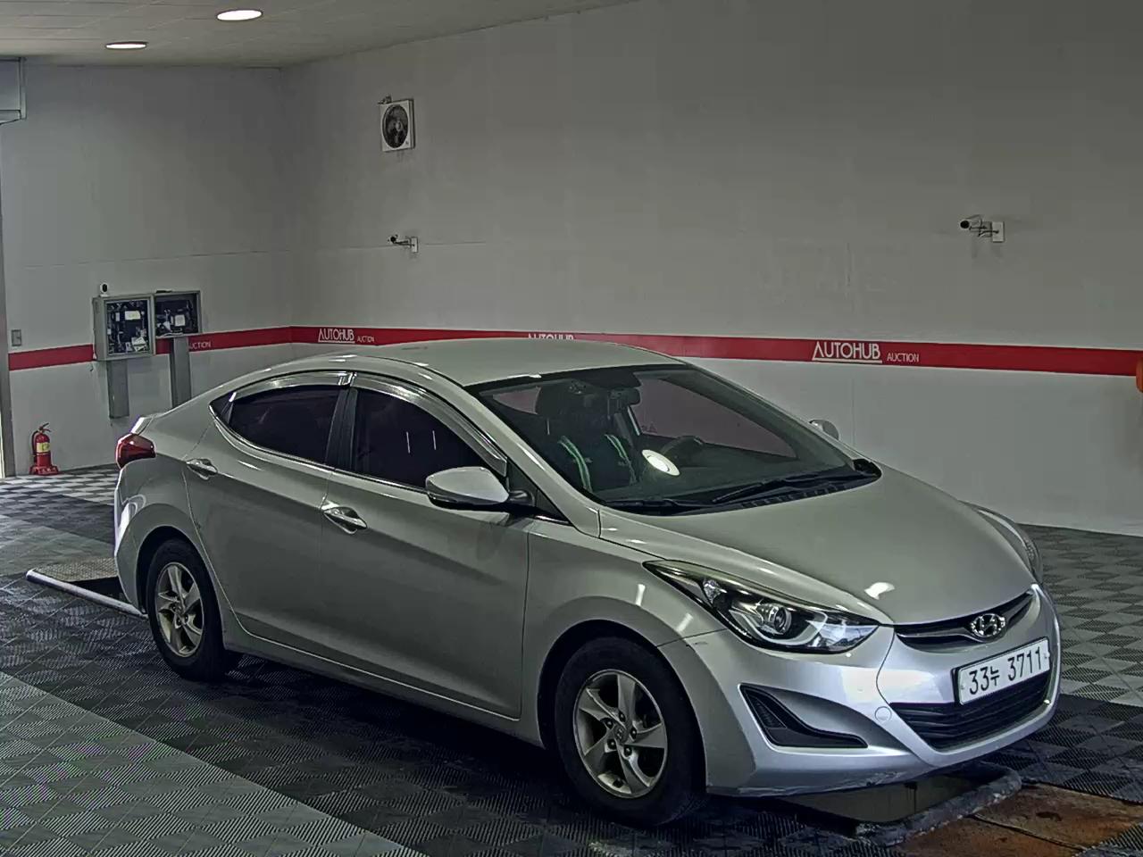 2015 - hyundai avante