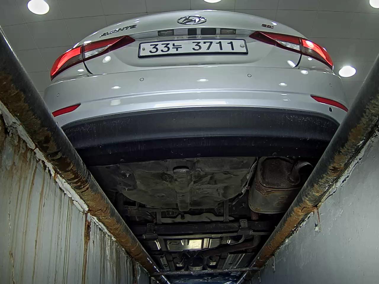2015 - hyundai avante