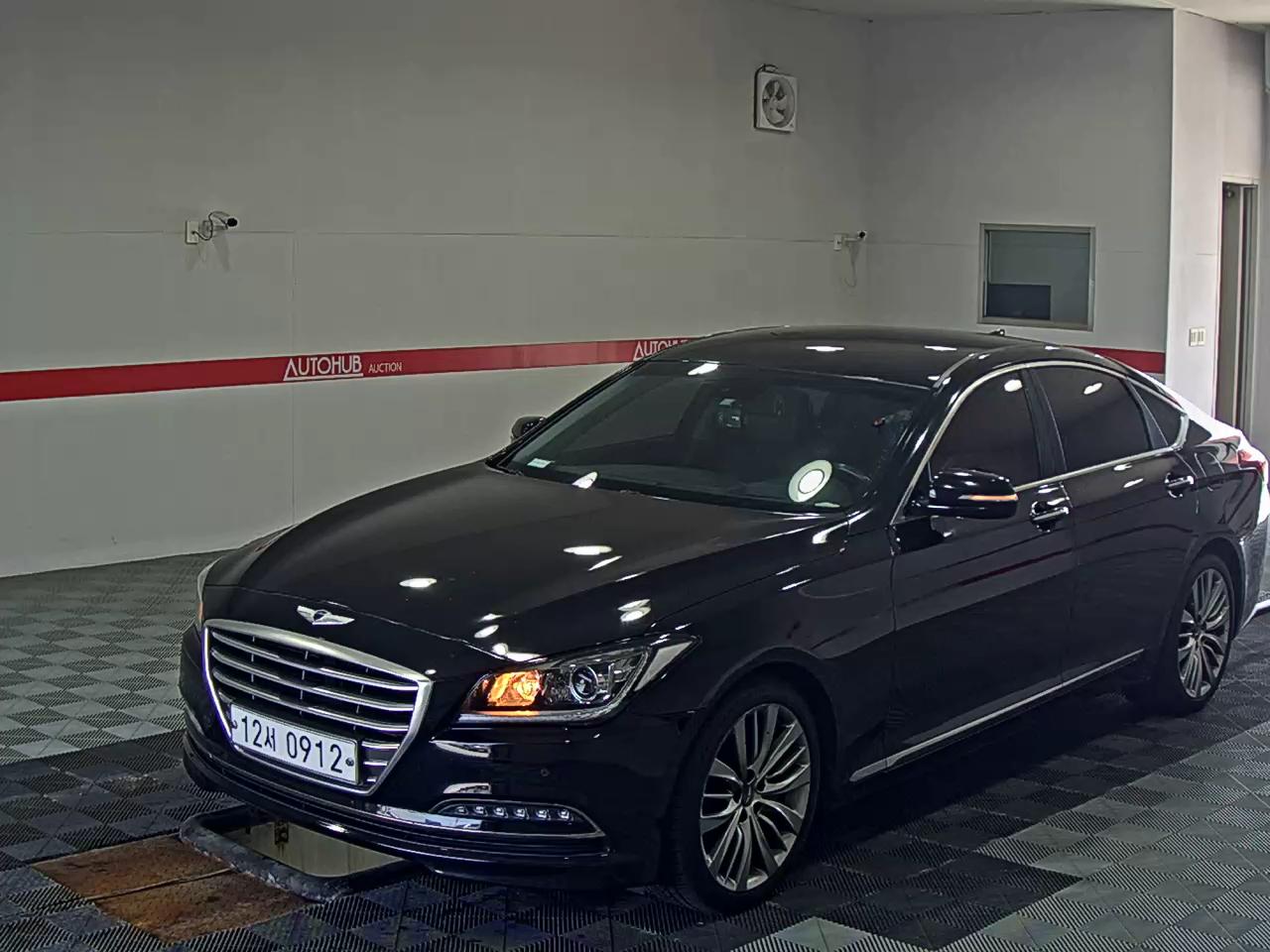 HYUNDAI GENESIS DH G330
