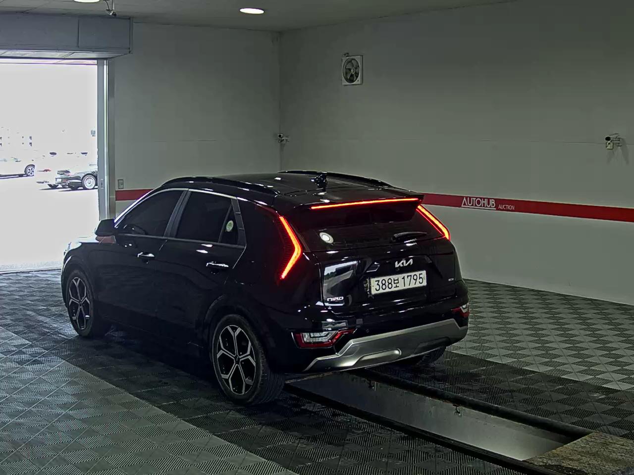 2022 - kia niro