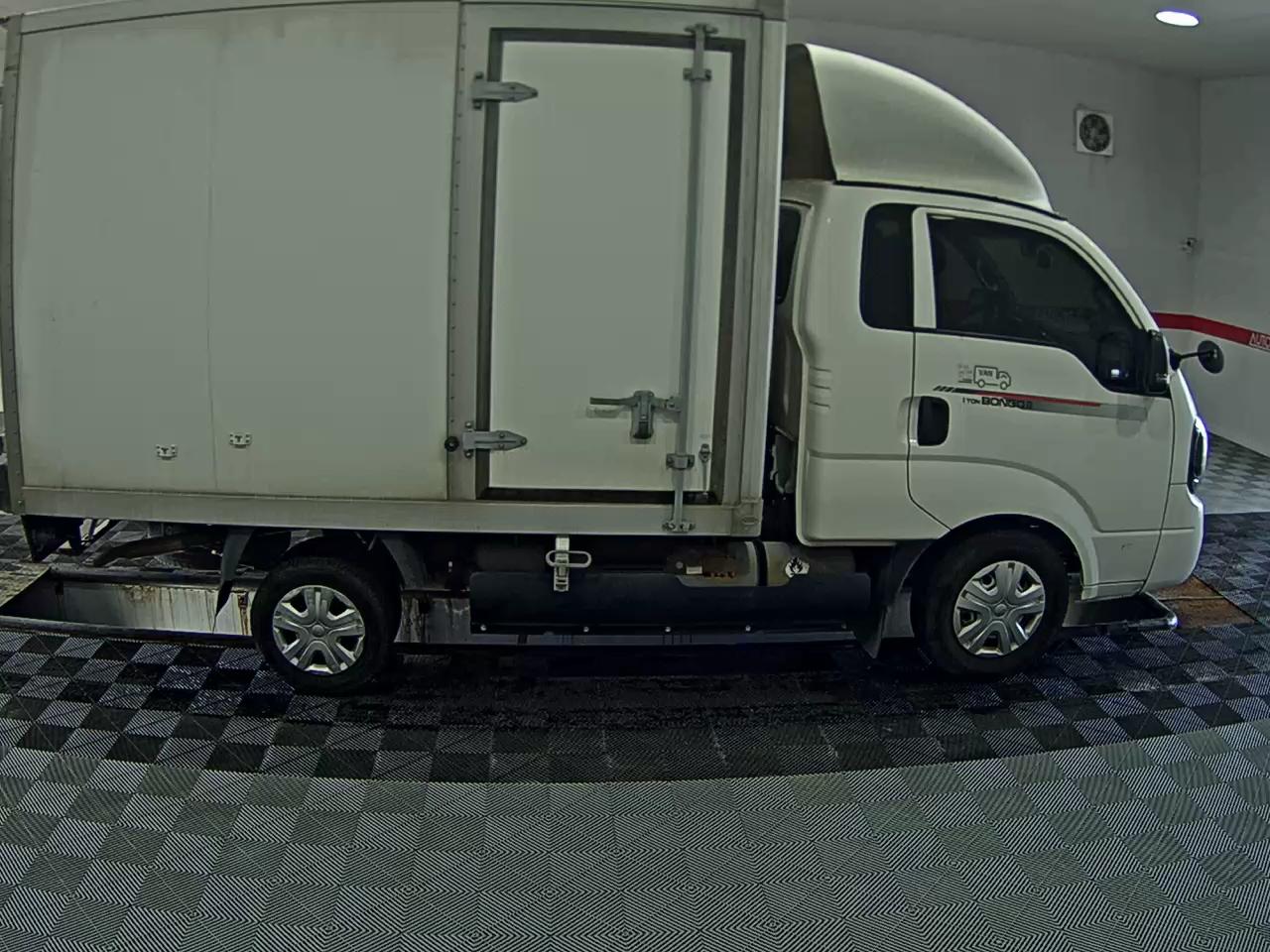 2022 - kia bongo