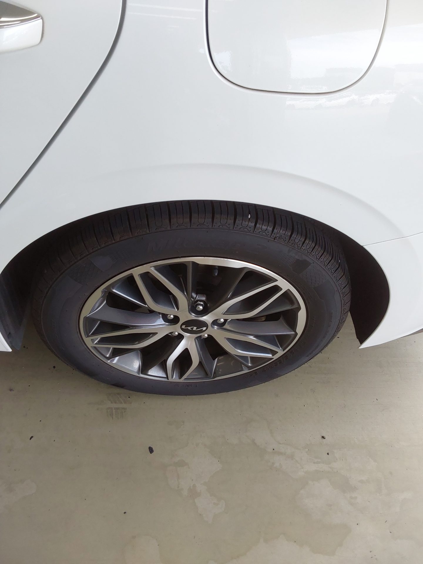 2023 - kia k5