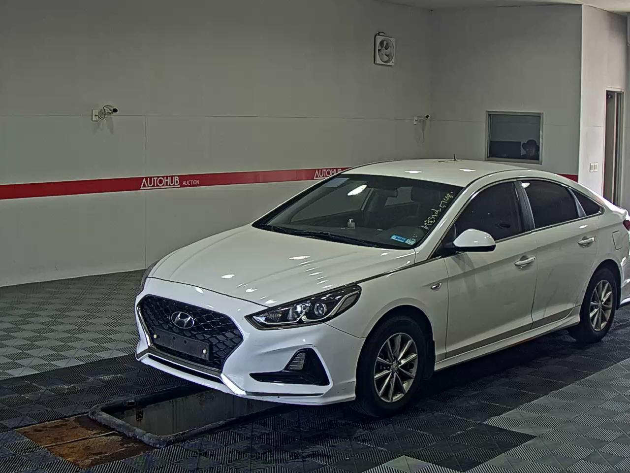 HYUNDAI LF SONATA RISE LPi TAXI CORPORATE