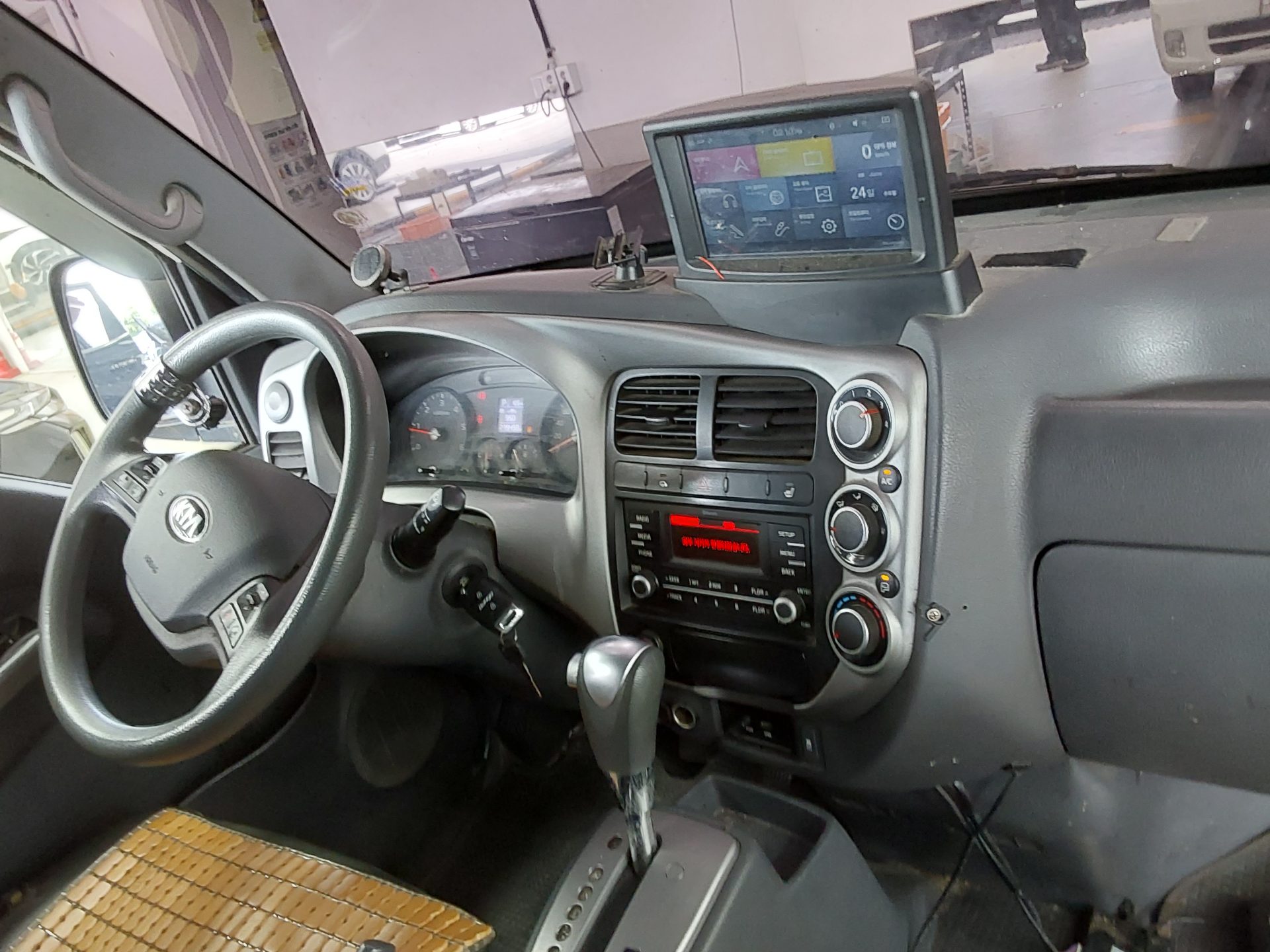 2018 - kia bongo