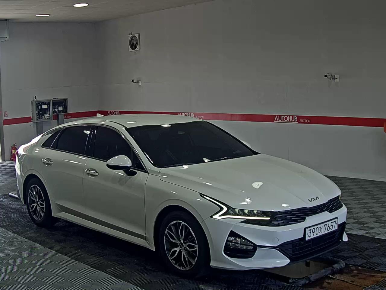2023 - kia k5