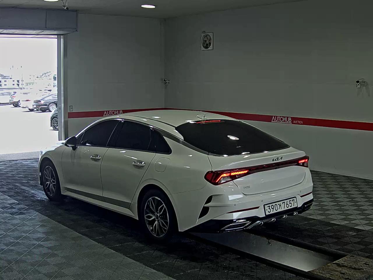 2023 - kia k5