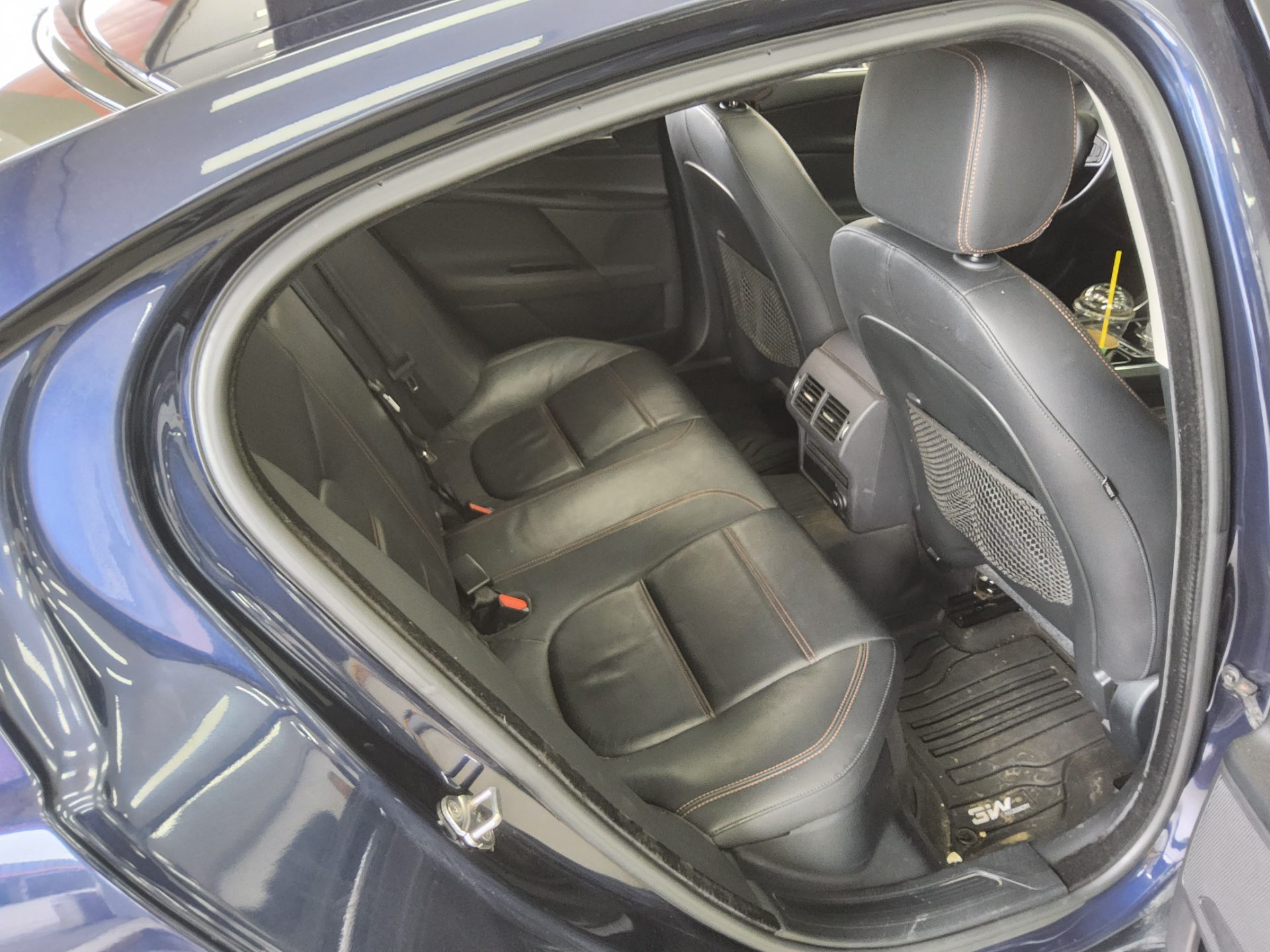 2016 - jaguar xe