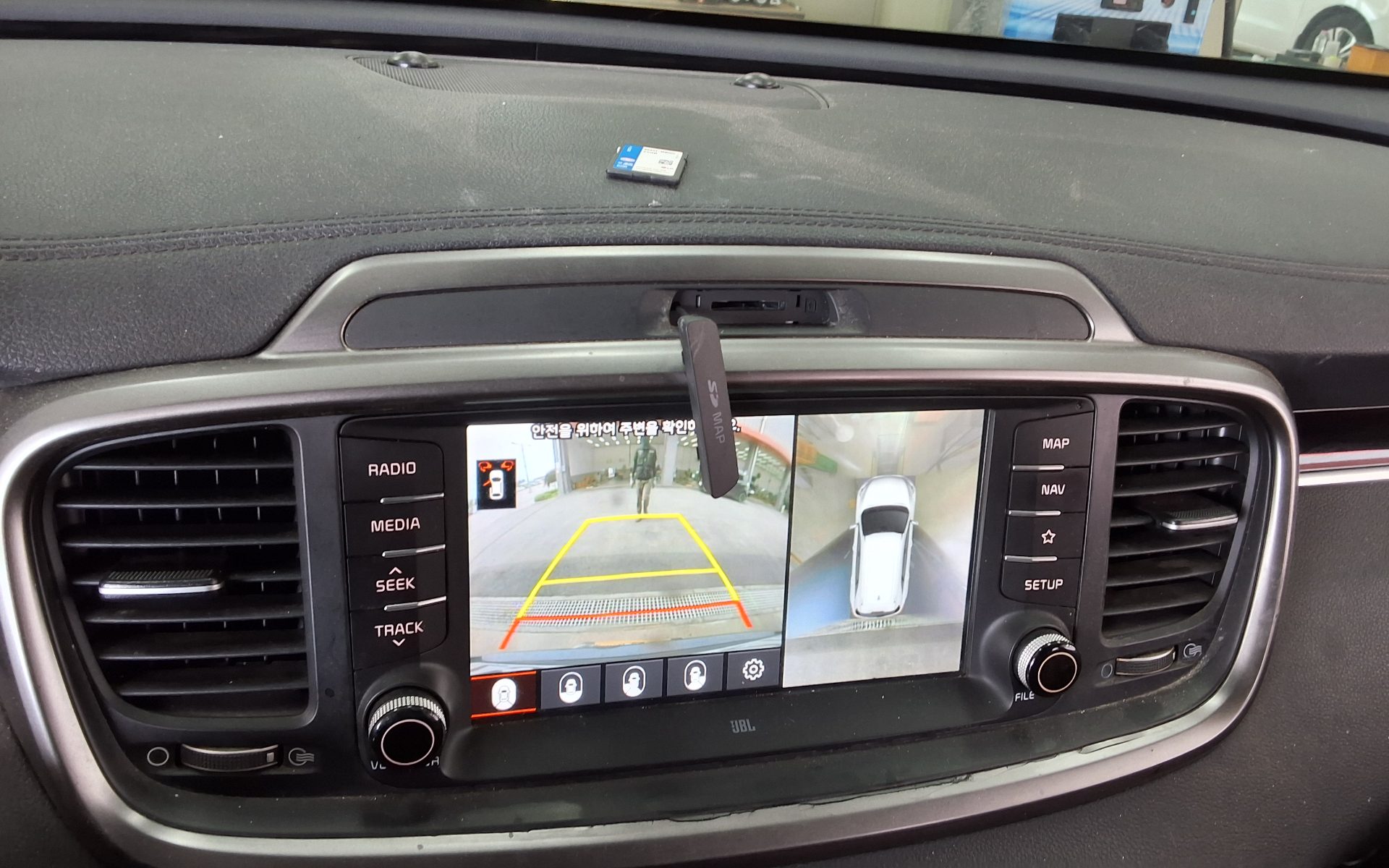 2019 - kia sorento