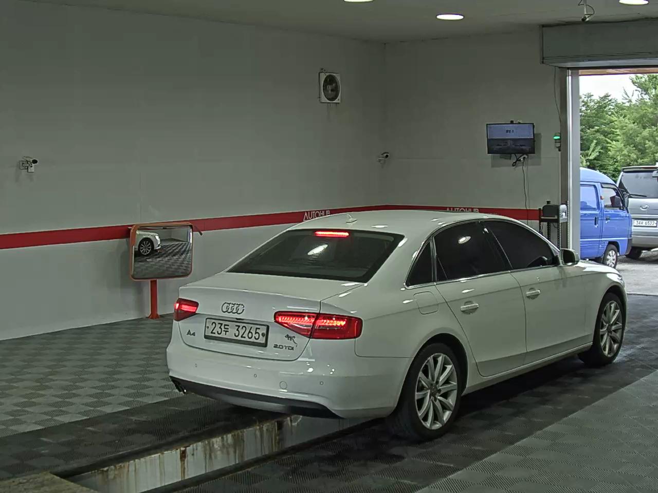 2013 - audi a4