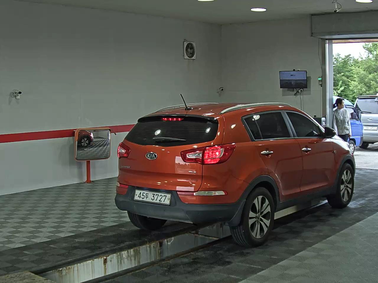 2012 - kia sportage