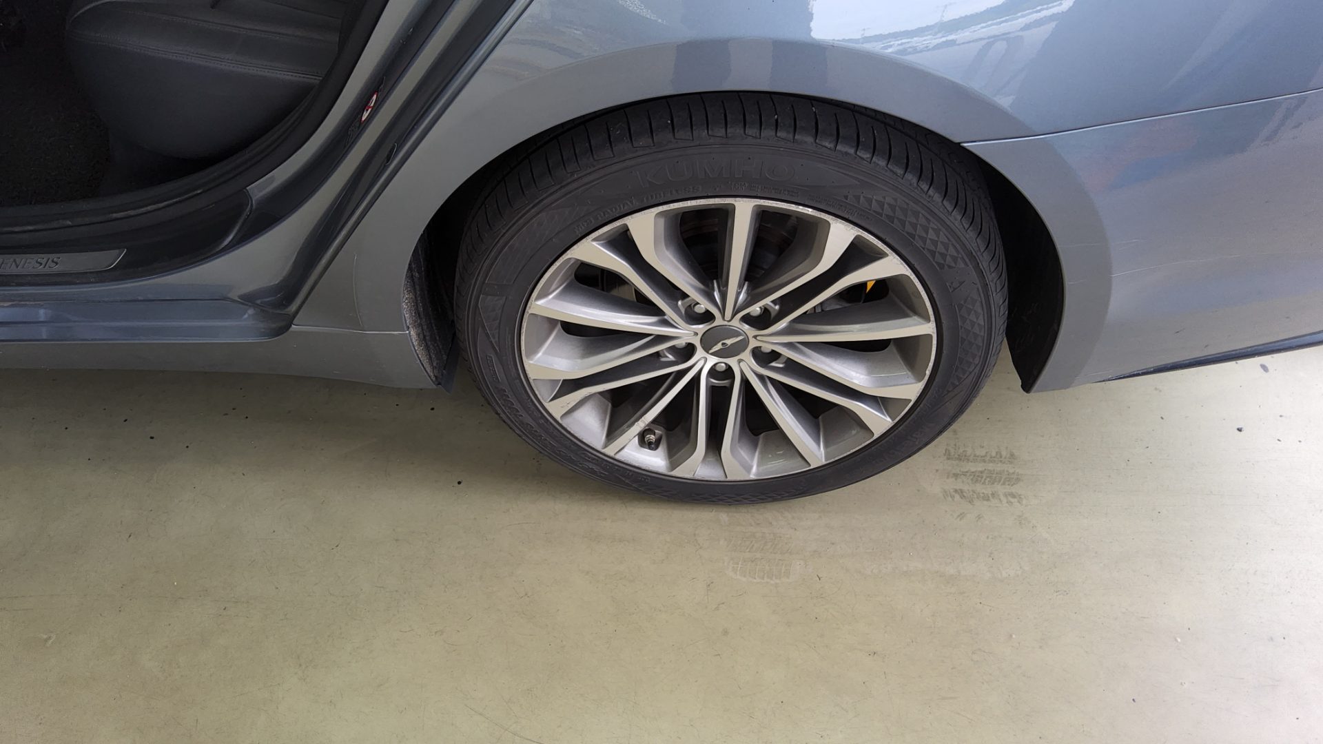 2015 - hyundai g330