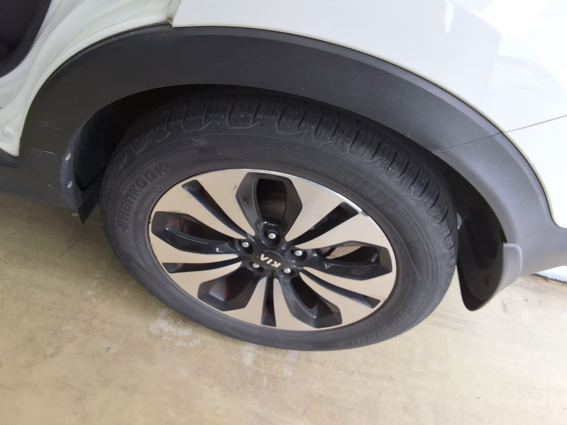 2012 - kia sportage