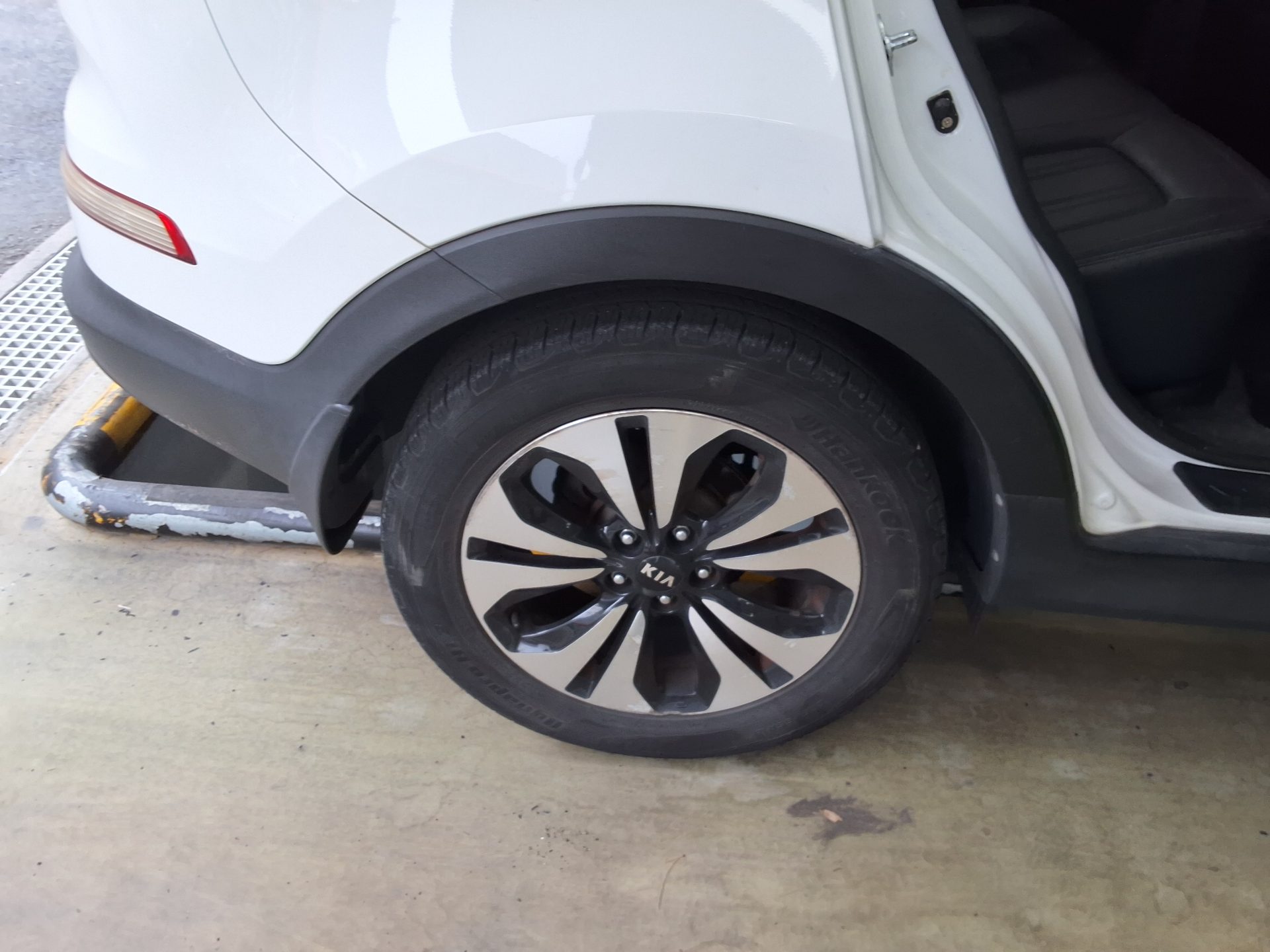 2012 - kia sportage