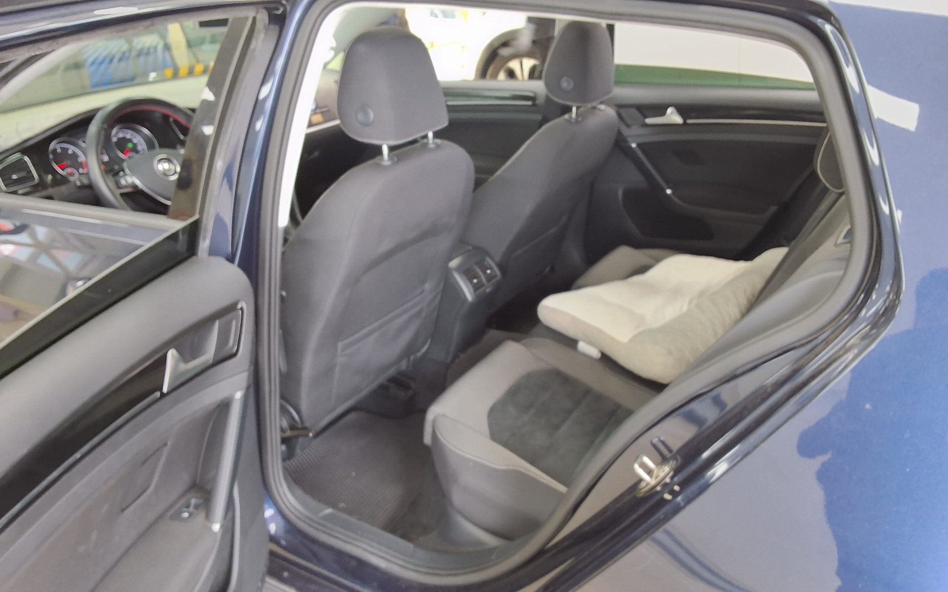 2014 - volkswagen golf