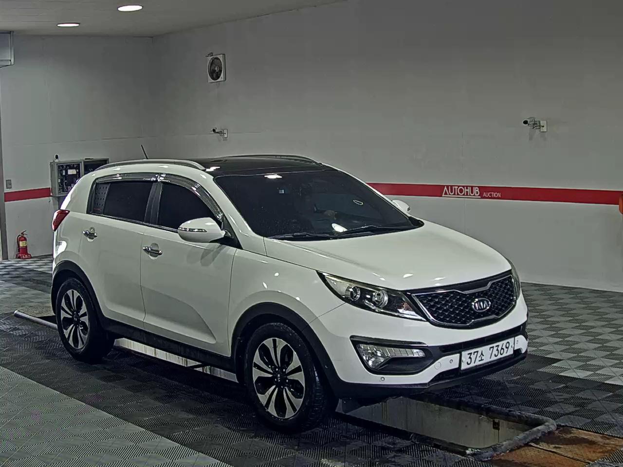 2012 - kia sportage